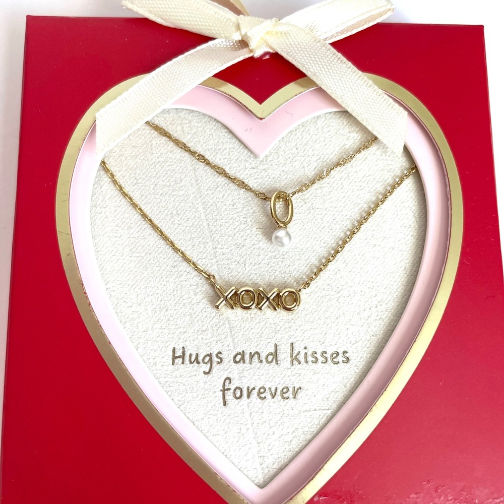 A New Day 14k Gold Dipped XOXO and Pearl Layered Necklace Set 16-18 Inch New - Picture 2 of 6